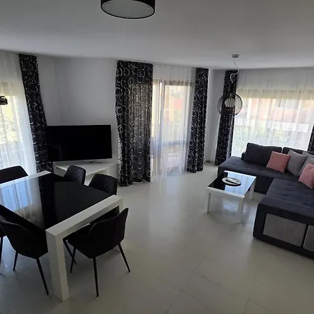 Nea Agora Apartment