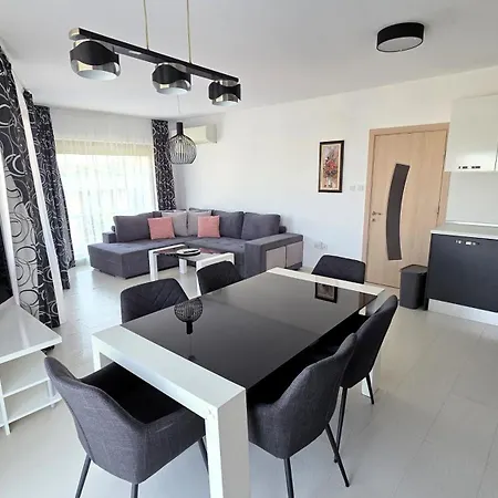 Apartment Nea Agora Ahtopol